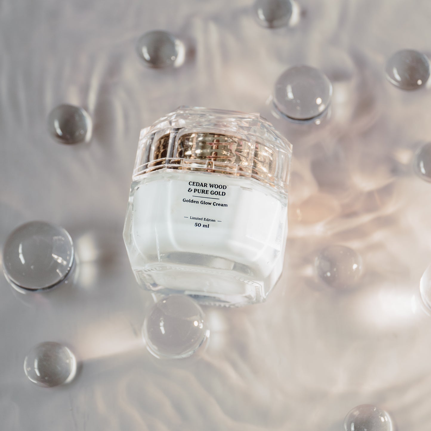Cedar Wood & Pure Gold -  Golden Glow Cream